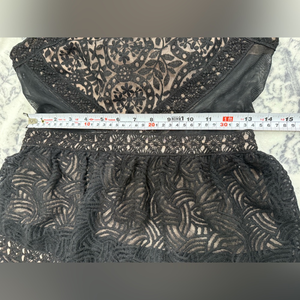 BCBG MAXAZRIA “Joselyn” Black Lace Mesh Cocktail Dress Size 6 NWT $368 - Picture 13 of 15
